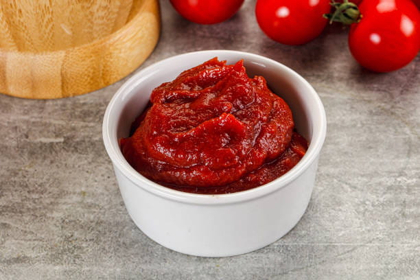 تصویر 4 از رب گوجه فرنگی همدانیان با طعم سنتی و بافت غلیظ